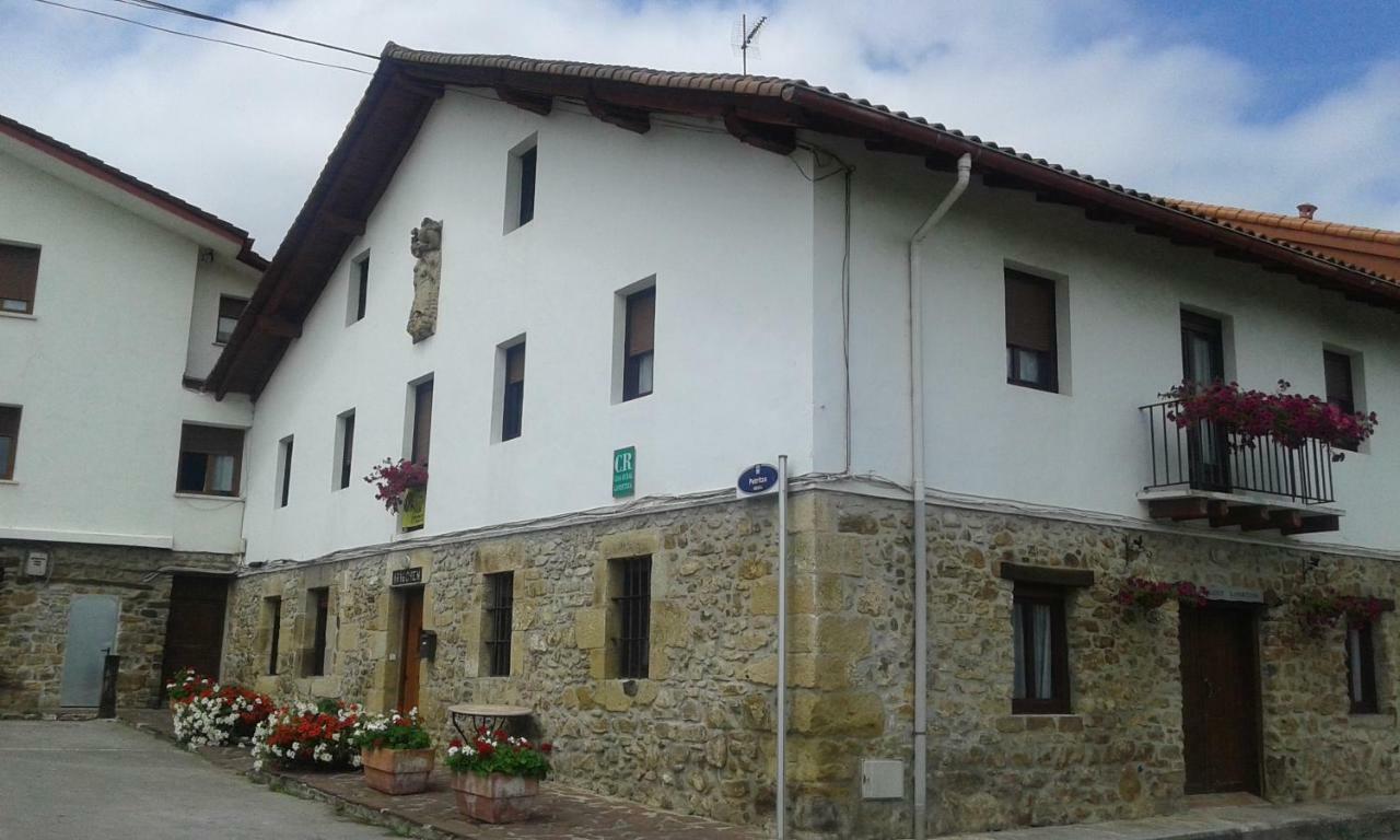 Casa Rural Irigoien San Sebastian Exterior photo